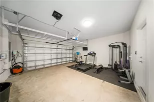 10521 W 35th Way, Hialeah, FL 33018 - Photo 32