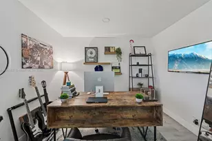 10681 Lago Welleby Dr, Sunrise, FL 33351 - Photo 28