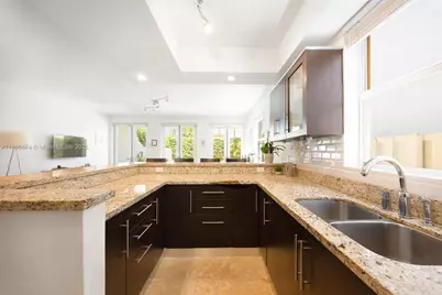 3109 Hibiscus St #3109, Coconut Grove, FL 33133 - Photo 10