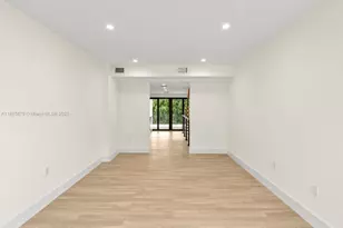 1134 71st St, Miami Beach, FL 33141 - Photo 38