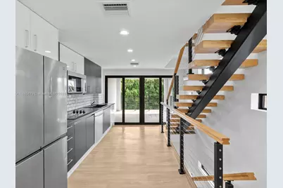 1134 71st St, Miami Beach, FL 33141 - Photo 22