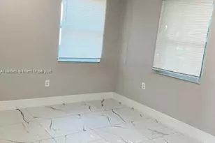 922 NW 2nd St, Miami, FL 33128 - Photo 4