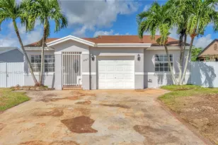12763 SW 265th Terrace, Homestead, FL 33032 - Photo 2