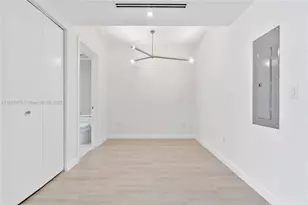 9901 W Bay Harbor Dr, Bay Harbor Islands, FL 33154 - Photo 16