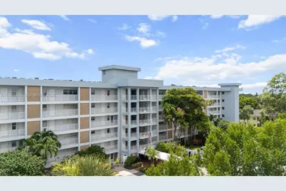 3150 N Course Ln #402, Pompano Beach, FL 33069 - Photo 26