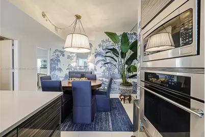 460 NE 28th St #704, Miami, FL 33137 - Photo 18