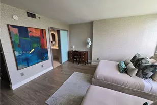 11113 Biscayne Blvd, Miami, FL 33181 - Photo 22