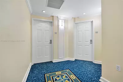 1819 SE 17th St #604, Fort Lauderdale, FL 33316 - Photo 2