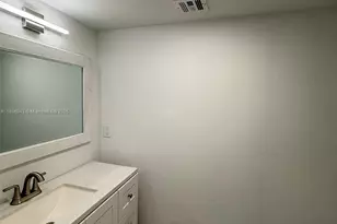 7051 Environ Blvd, Lauderhill, FL 33319 - Photo 28