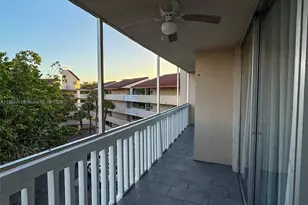 7051 Environ Blvd, Lauderhill, FL 33319 - Photo 30