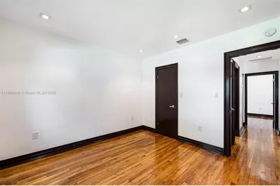 6320 NW 41st St, Virginia Gardens, FL 33166 - Photo 28