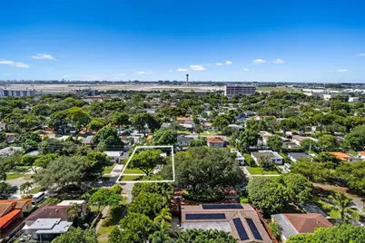 6320 NW 41st St, Virginia Gardens, FL 33166 - Photo 32