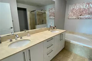 3330 NE 190th St, Aventura, FL 33180 - Photo 18