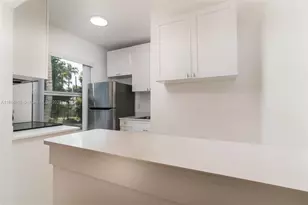 694 NE 76th St, Miami, FL 33138 - Photo 24