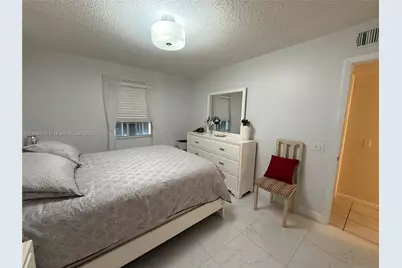 627 Waterside Dr #627, Hypoluxo, FL 33462 - Photo 4