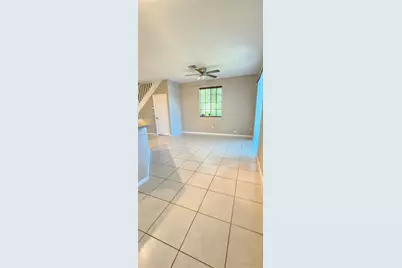 2014 Marsh Harbor Dr, Riviera Beach, FL 33404 - Photo 32