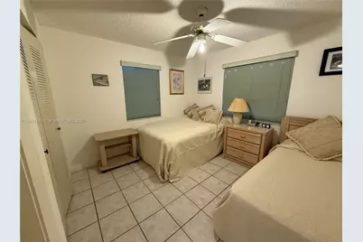 657 Waterside Dr #657, Hypoluxo, FL 33462 - Photo 12