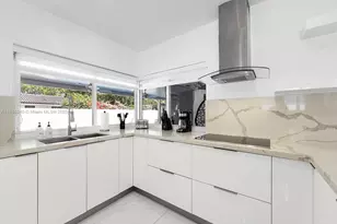 6951 S Miami Lakeway S, Miami Lakes, FL 33014 - Photo 28