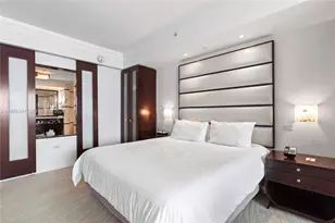 4391 Collins Ave, Miami Beach, FL 33140 - Photo 10