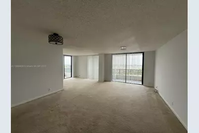 3300 NE 191st St #1801, Aventura, FL 33180 - Photo 4