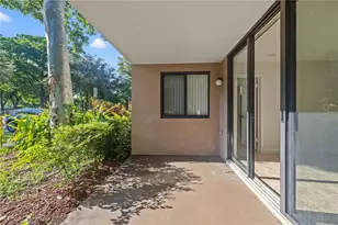 10105 W Sunrise Blvd, Plantation, FL 33322 - Photo 20