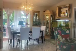 7551 SW 42nd Pl, Davie, FL 33314 - Photo 14