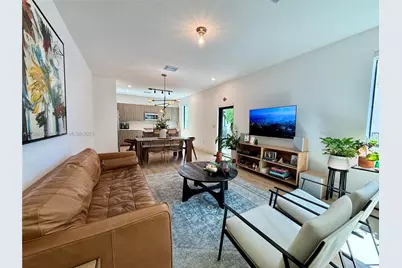 4803 NW 83rd Ct, Doral, FL 33166 - Photo 14