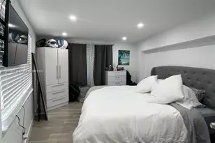 5880 SW 15th St, Plantation, FL 33317 - Photo 4