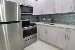 202 Canterbury I, West Palm Beach, FL 33417 - Photo 12