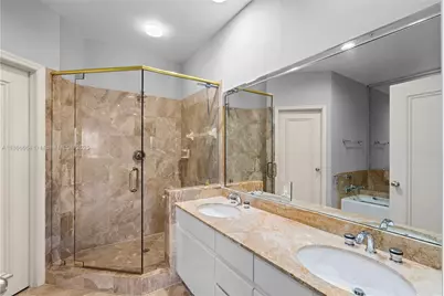 888 Brickell Key Dr #408, Miami, FL 33131 - Photo 26