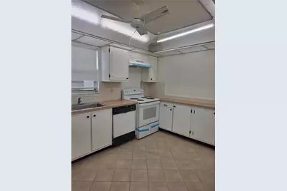 3330 Spanish Moss #104, Lauderhill, FL 33319 - Photo 6