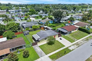 5641 SW 37 Ct, Davie, FL 33314 - Photo 34