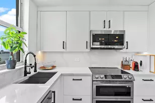 770 Claughton Island Dr, Miami, FL 33131 - Photo 4