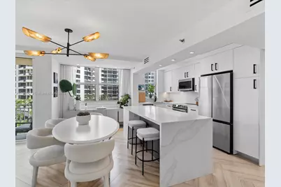 770 Claughton Island Dr #701, Miami, FL 33131 - Photo 10