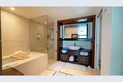 6801 Collins Ave #710, Miami Beach, FL 33141 - Photo 10