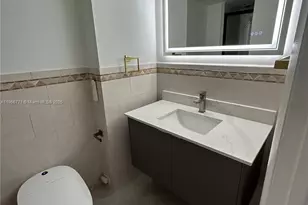 18021 Biscayne Blvd, Aventura, FL 33160 - Photo 20