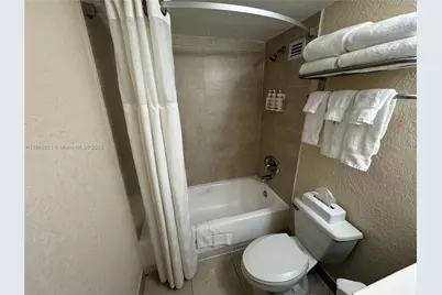 19201 Collins Ave #1108, Sunny Isles Beach, FL 33160 - Photo 18