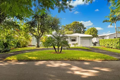 430 NE 52nd Ter, Miami, FL 33137 - Photo 2
