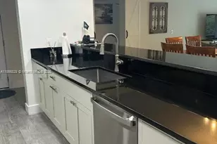 2309 W Fairway Dr S, Jupiter, FL 33477 - Photo 14