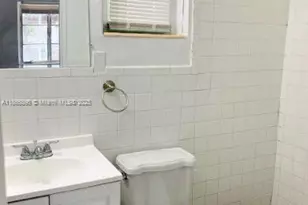 774 NE 86th St, Miami, FL 33138 - Photo 8