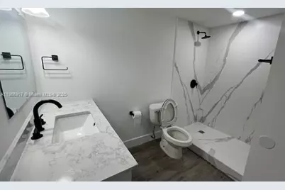 1780 NE 191st St #811-2, Miami, FL 33179 - Photo 20