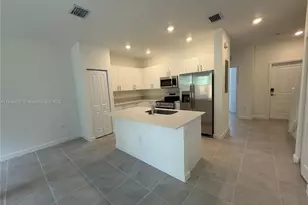 184 SE 10th Ct, Florida City, FL 33034 - Photo 8