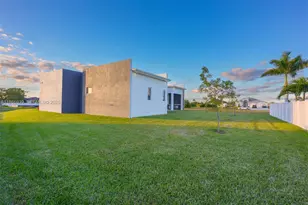 5 SW 26th Pl, Cape Coral, FL 33991 - Photo 64