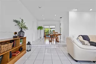 9601 SW 58th St, Miami, FL 33173 - Photo 4