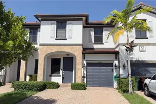 10348 W 33rd Ln, Hialeah, FL 33018 - Photo 1