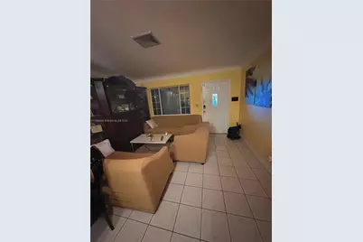 3801 NE 15th Ave, Pompano Beach, FL 33064 - Photo 4