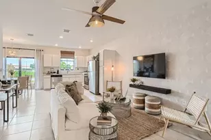 413 NE 1st Dr, Florida City, FL 33034 - Photo 4