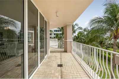 1460 S Ocean Blvd #304, Lauderdale by the Sea, FL 33062 - Photo 14