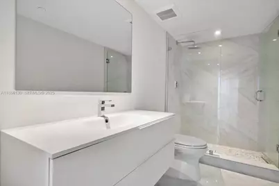 3750 Yacht Club Dr #TH3, Aventura, FL 33180 - Photo 48