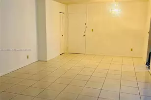 950 NE 199th St, Miami, FL 33179 - Photo 6